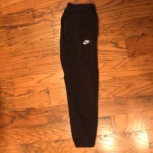 NIKE Men’s Medium Joggers